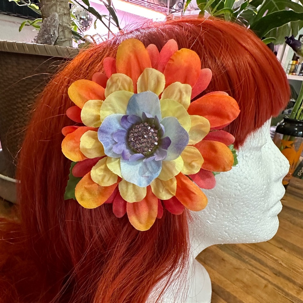 Flower hair clip